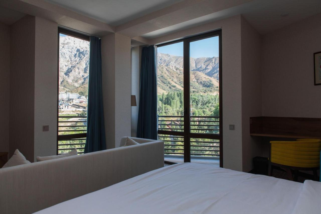 Archazor Mountain Resort Chimgan Bagian luar foto